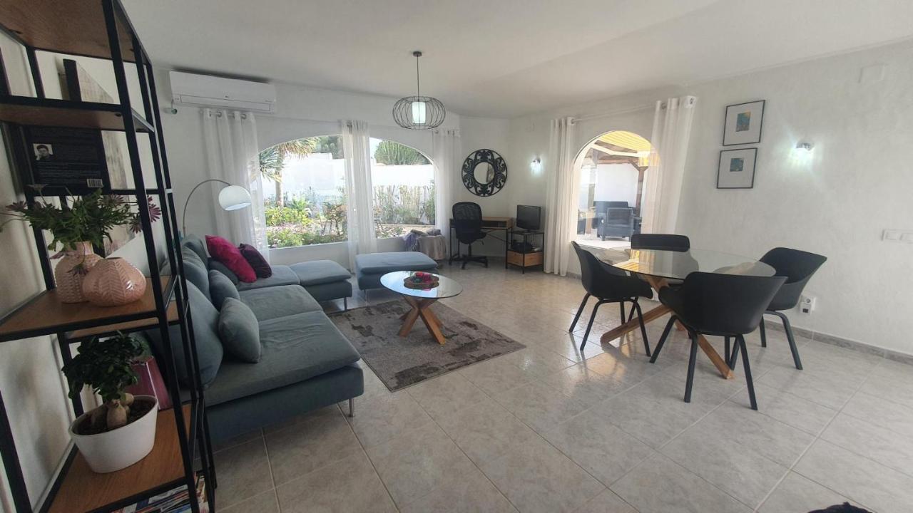 Cheerful 2-Bedroom Villa With Private Pool Calpe Zewnętrze zdjęcie
